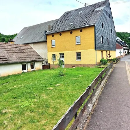 Gemuetliche Auf Hof Santangelo Dickesbach